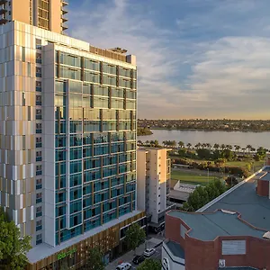 Ibis Styles East Перт
