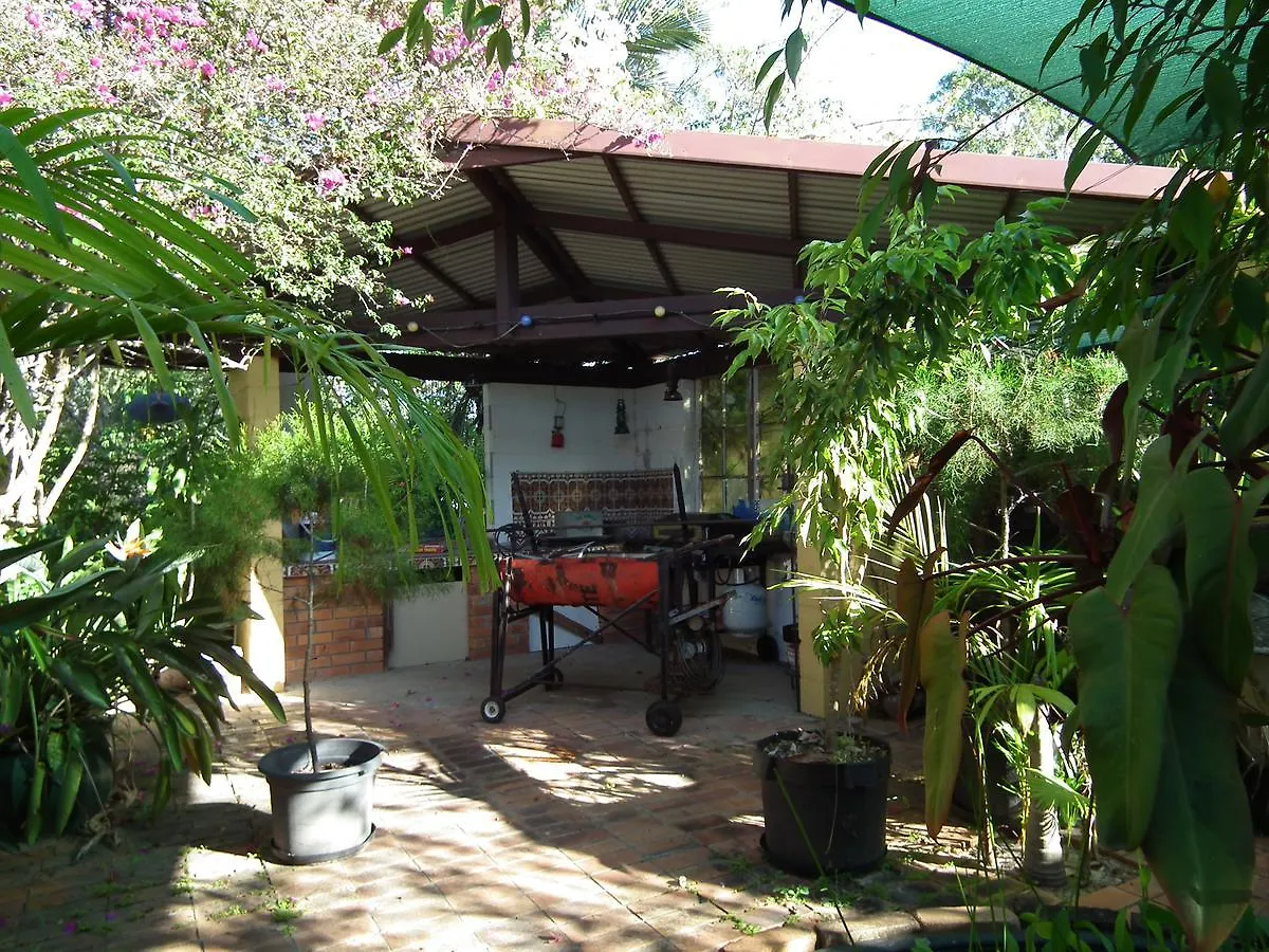 Shady Grove B&B Hervey Bay Bed & Breakfast